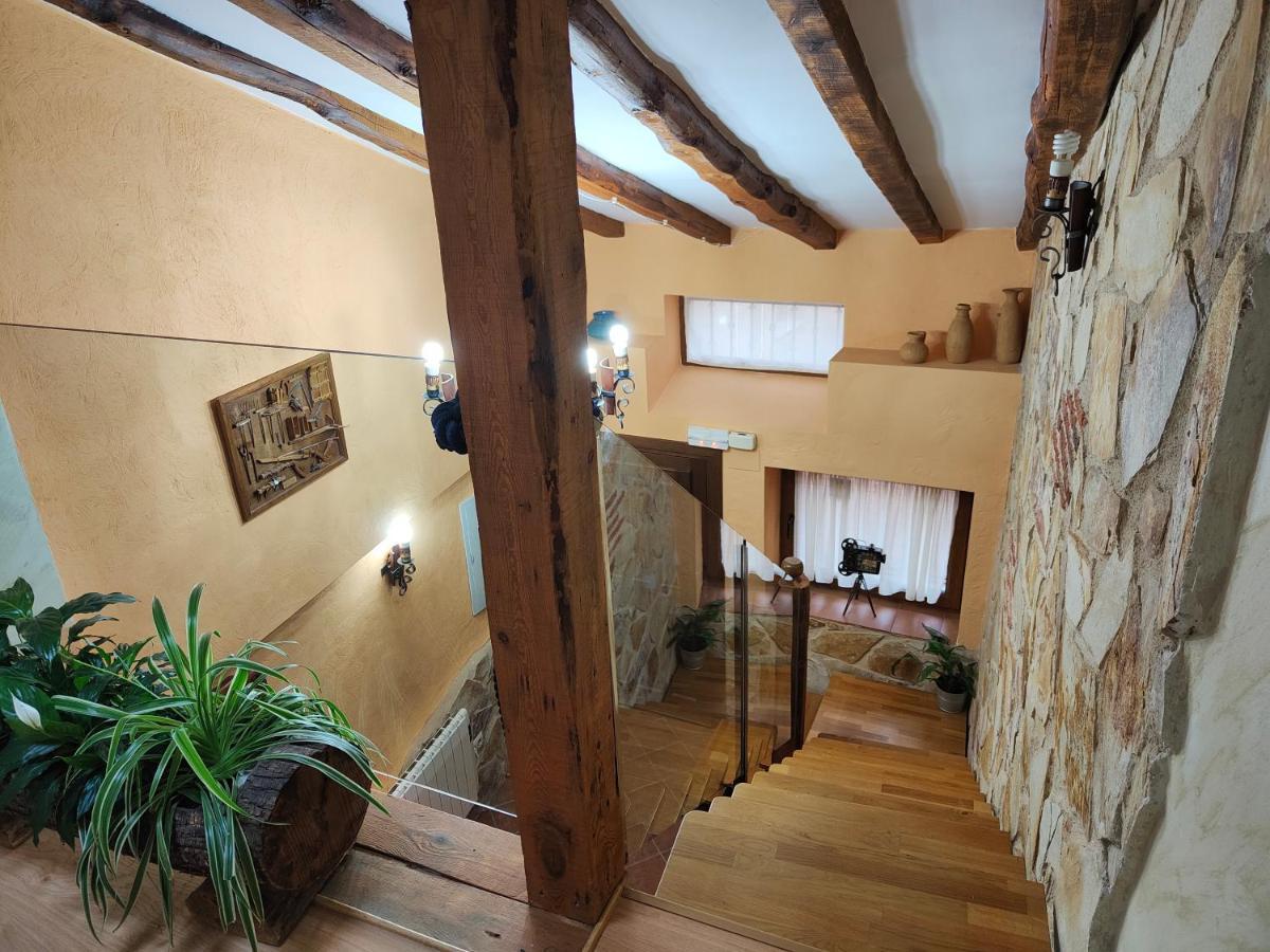 Casa Vieja Tabanera A 8 Min De Segoia ξενώνας Tabanera del Monte Εξωτερικό φωτογραφία